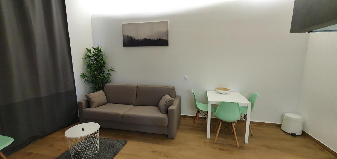 Ferienwohnung H4U Smart Deluxe Zagreb Exterior foto